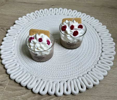 Bringebærskål med krem 